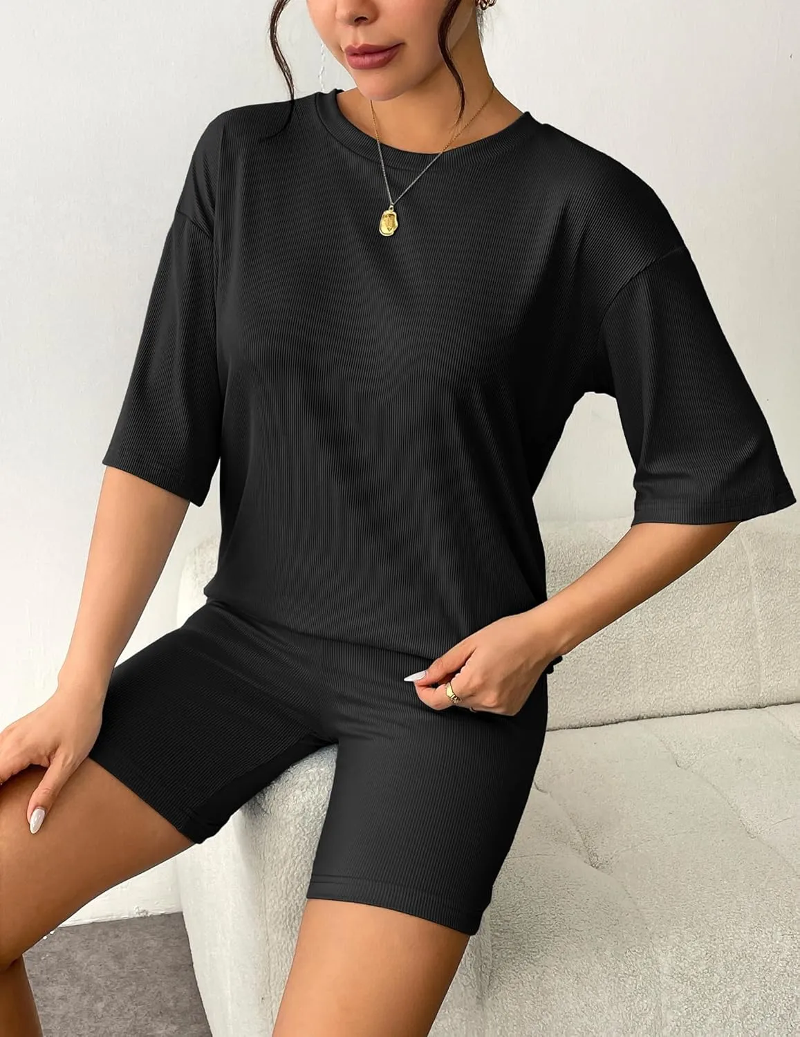 Ekouaer Womens Pajamas 2 Piece Lounge Sets Ribbed Knit Matching T-shirt Biker Shorts Outfits Sleepwear Loungewear