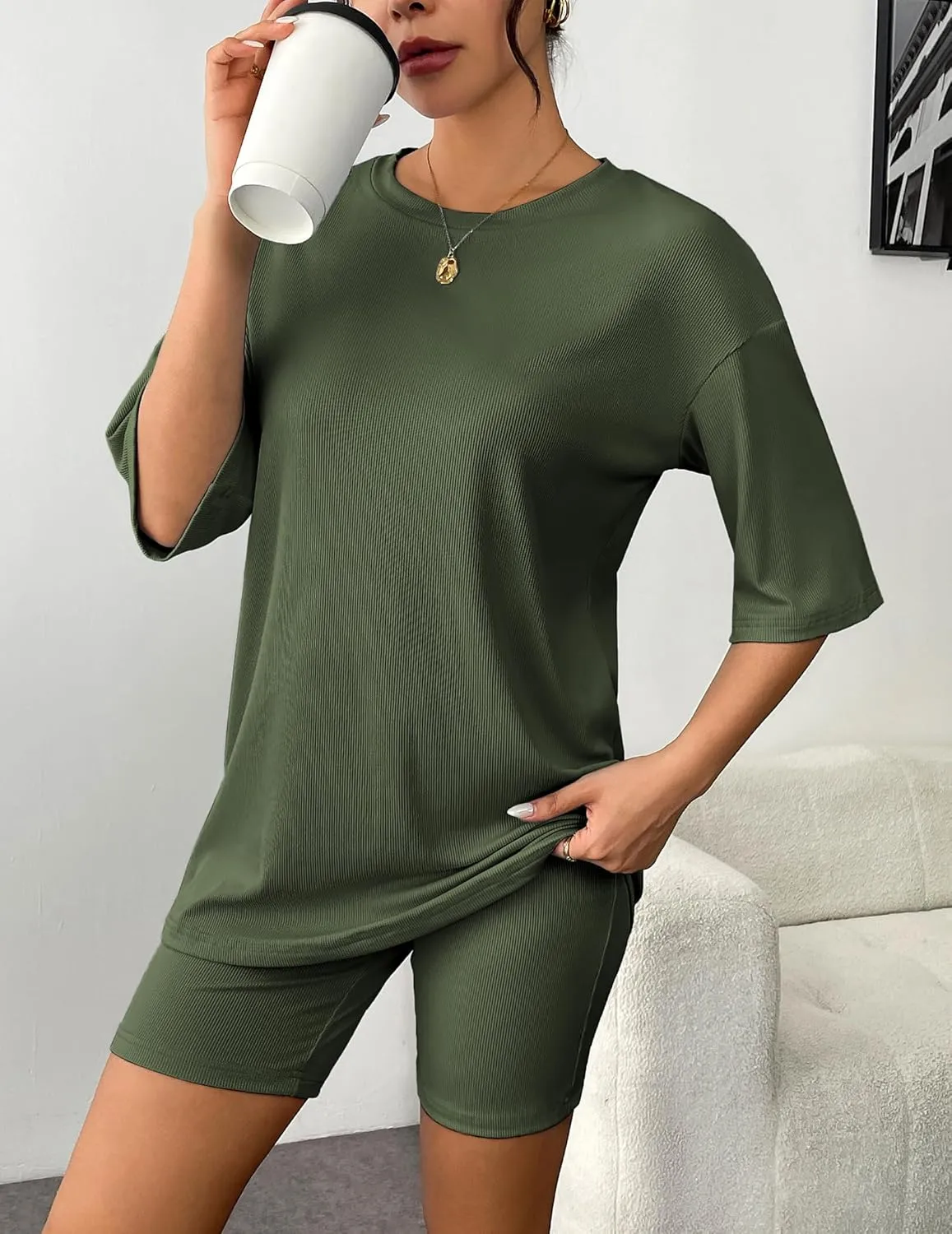 Ekouaer Womens Pajamas 2 Piece Lounge Sets Ribbed Knit Matching T-shirt Biker Shorts Outfits Sleepwear Loungewear
