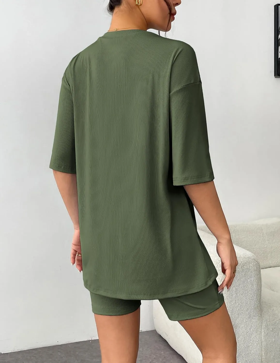 Ekouaer Womens Pajamas 2 Piece Lounge Sets Ribbed Knit Matching T-shirt Biker Shorts Outfits Sleepwear Loungewear