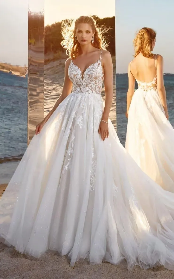 Verngo Lace Applique Wedding Dresses for Bride Mermaid Tulle Beach Bridal Gowns for Women with Train
