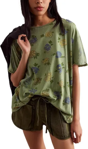 Women Oversized Floral Graphic Tee Tops Summer Coastal Vintage Y2k Preppy Clothes Cute Beachy Crew Neck Baggy Shirts